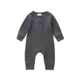 Ribbad babysparkdräkt med knappar